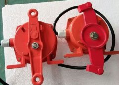 双向拉绳开关型号齐全输送机跑偏开关